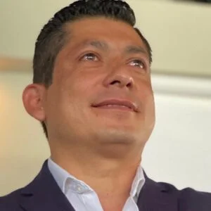 Javier Gómez, owner of Jardín San Alejandro, standing in front of the venue.